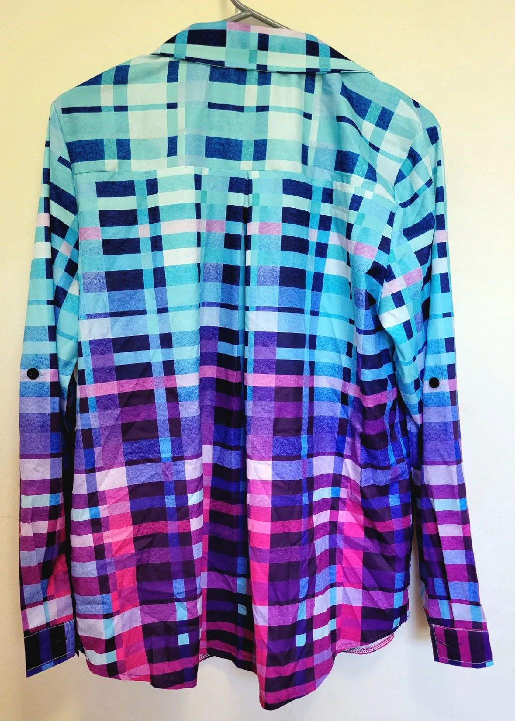 Checkered Button-Up Shirt - Size M image indicator(2)