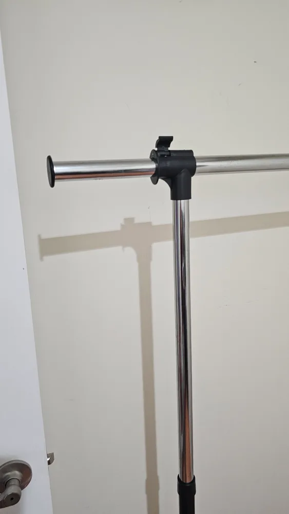 Adjustable Garment Rack image indicator(3)