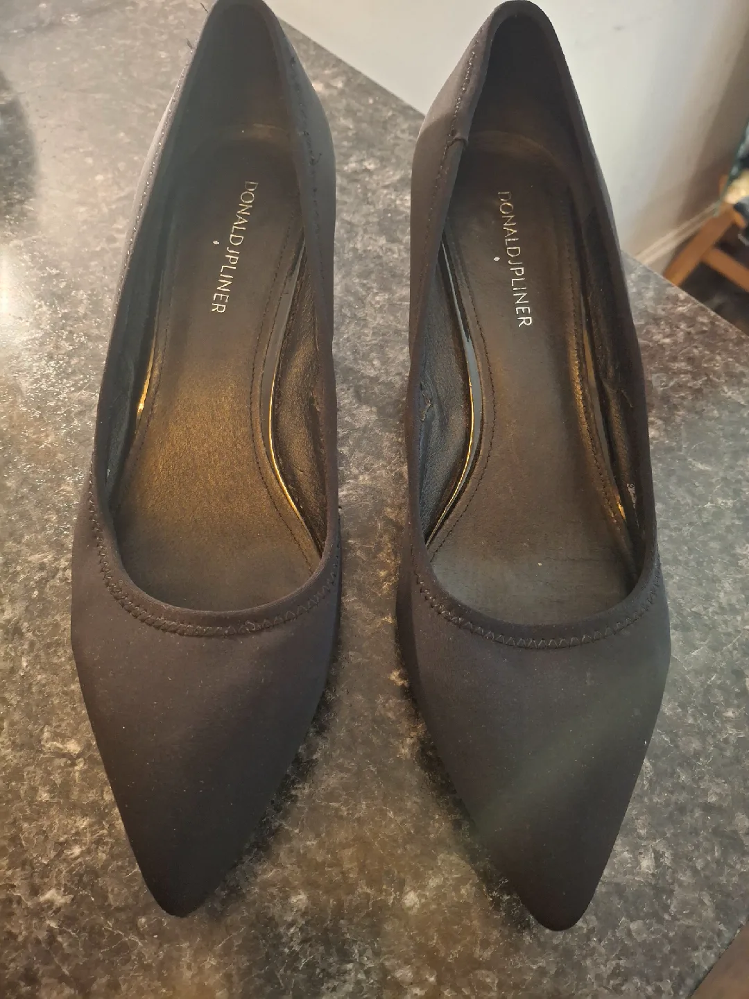 Donald Pliner Black Heels, Size 9.5 thumbnail