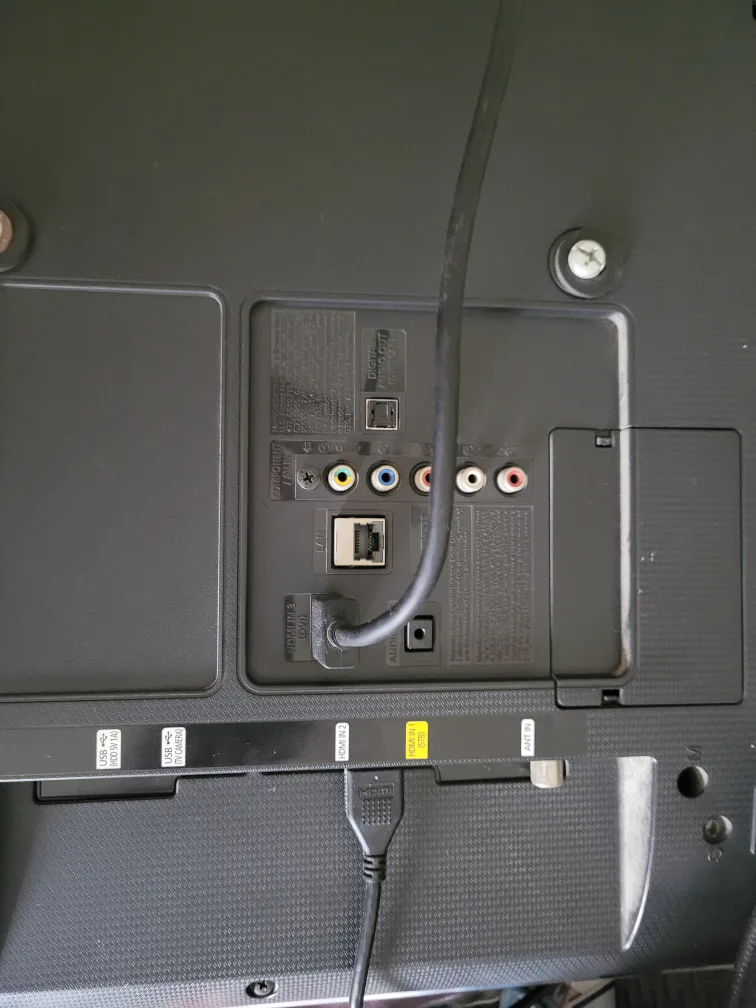 Samsung UA32F4590AM 32" TV with Wall Mount image indicator(3)