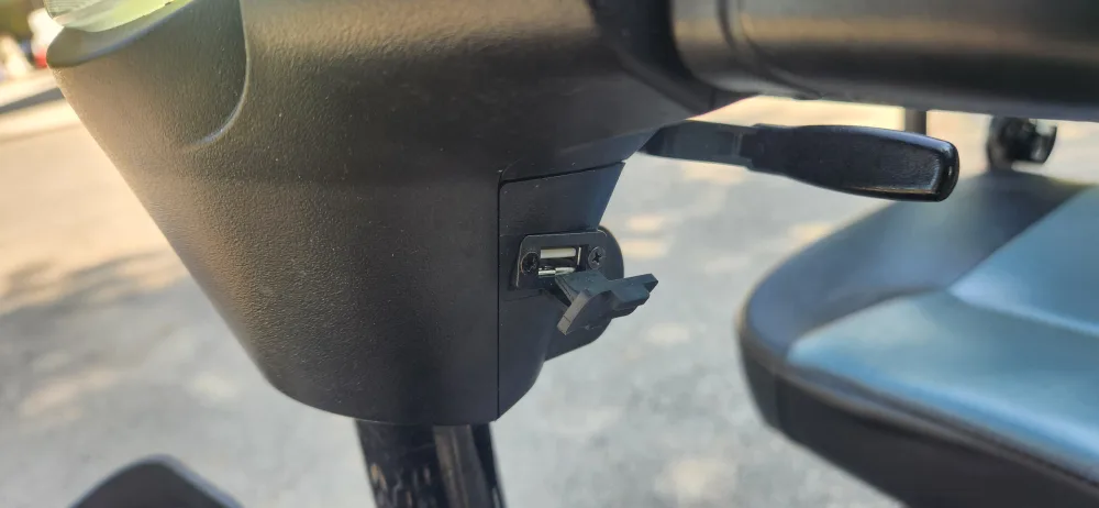 Pride Mobility Go-Go ES Mobility Scooter image indicator(5)