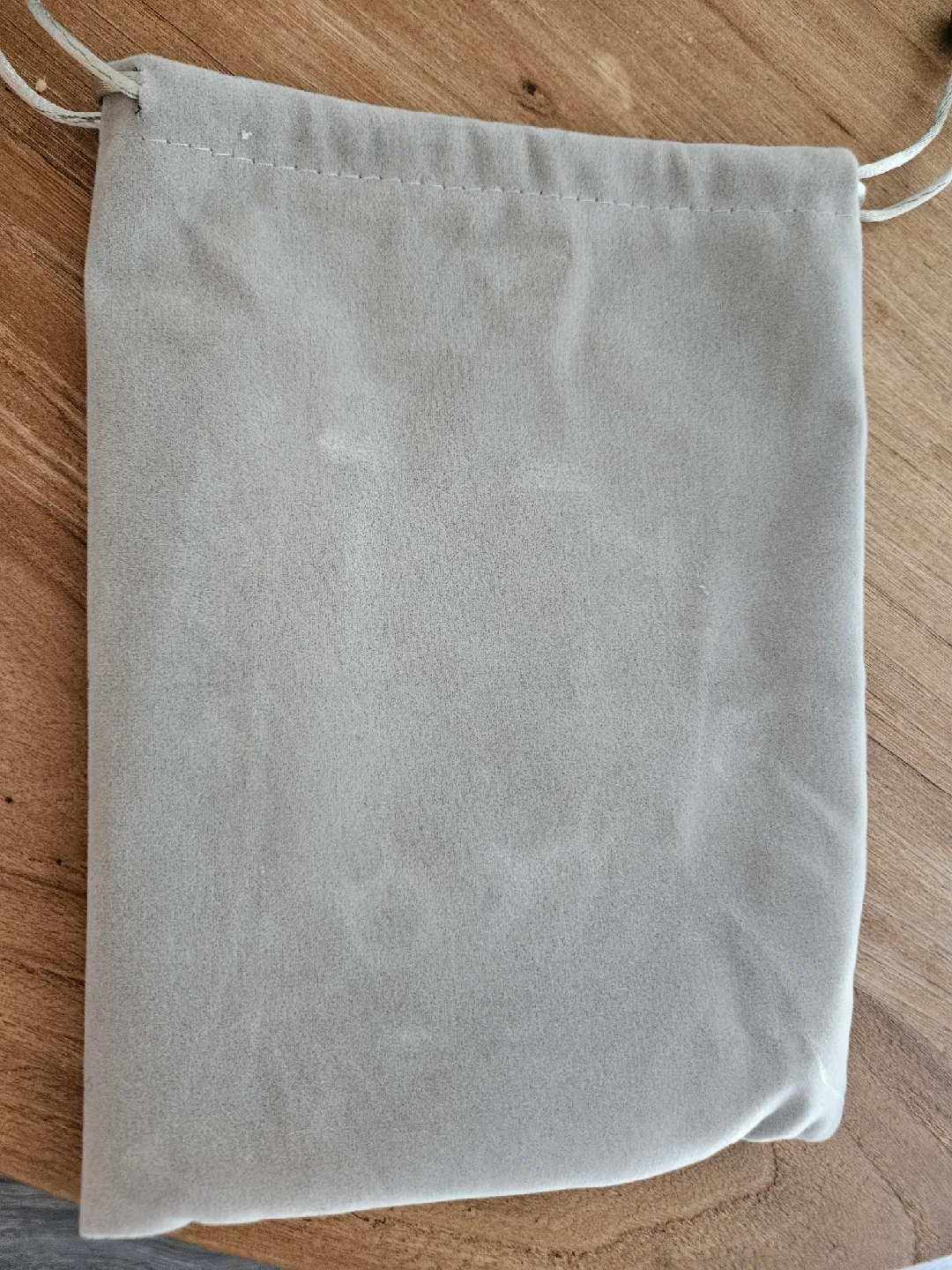 Korean Electric Eye Massager image indicator(6)