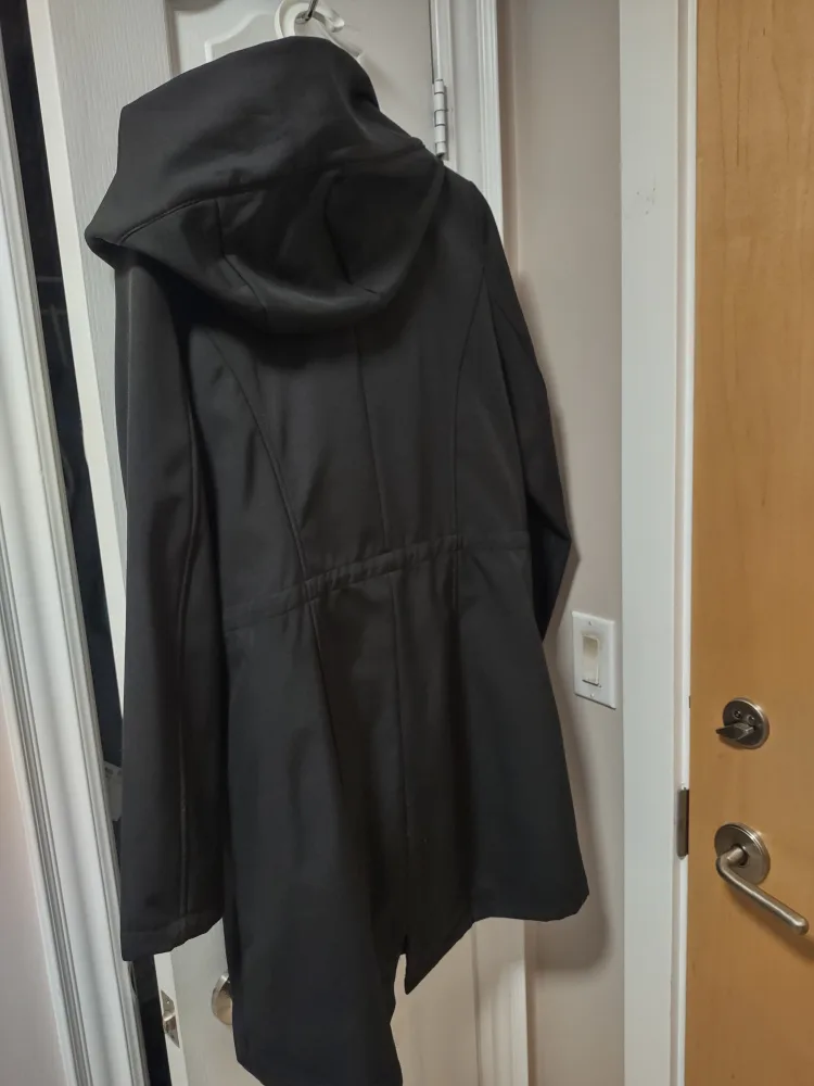 women's Black fall jacket - Size M image indicator(2)