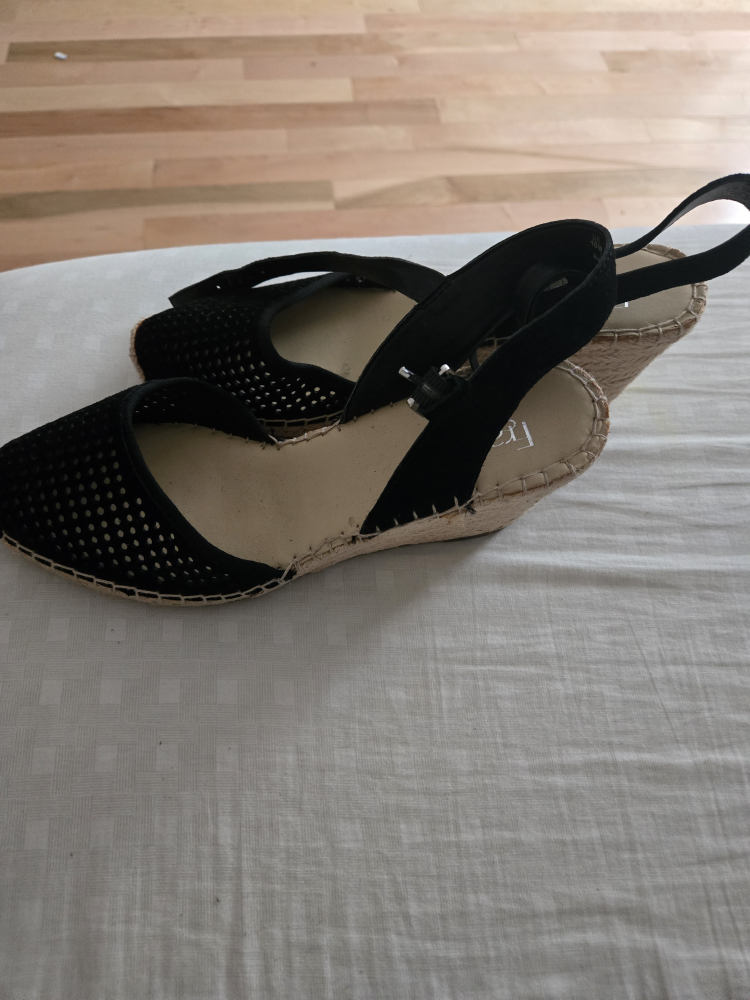 Franco Sarto Black Espadrille Wedge Sandals Size 7 - photo 2
