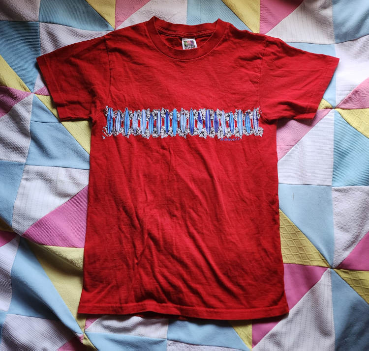 2000s Hawaii souvenir graphic tshirt