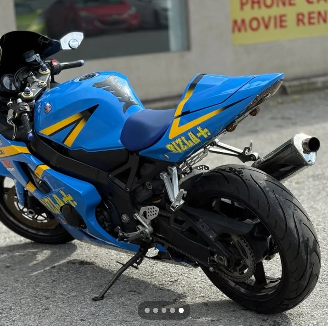 2004 gsxr 600 rizzla image indicator(3)