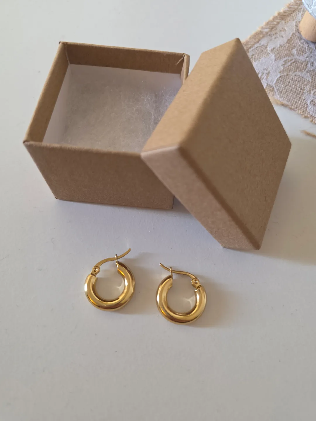 New Gold tone Hoop Earrings with Box image indicator(2)
