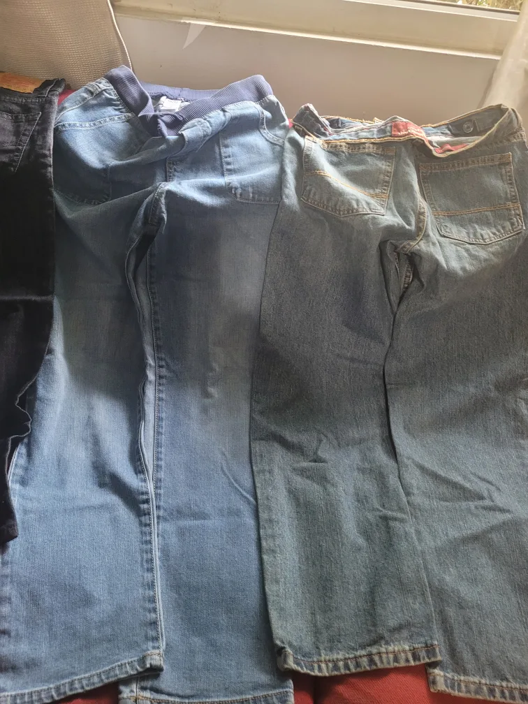 Boys Jeans Lot - Sizes 10/12, 12 Husky, Levi's thumbnail