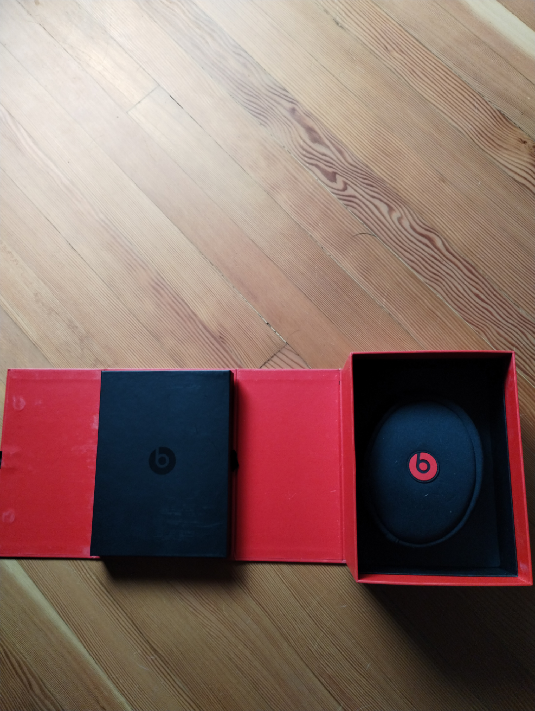 Beats by Dr. Dre Solo 2 Headphones - Black - photo 2