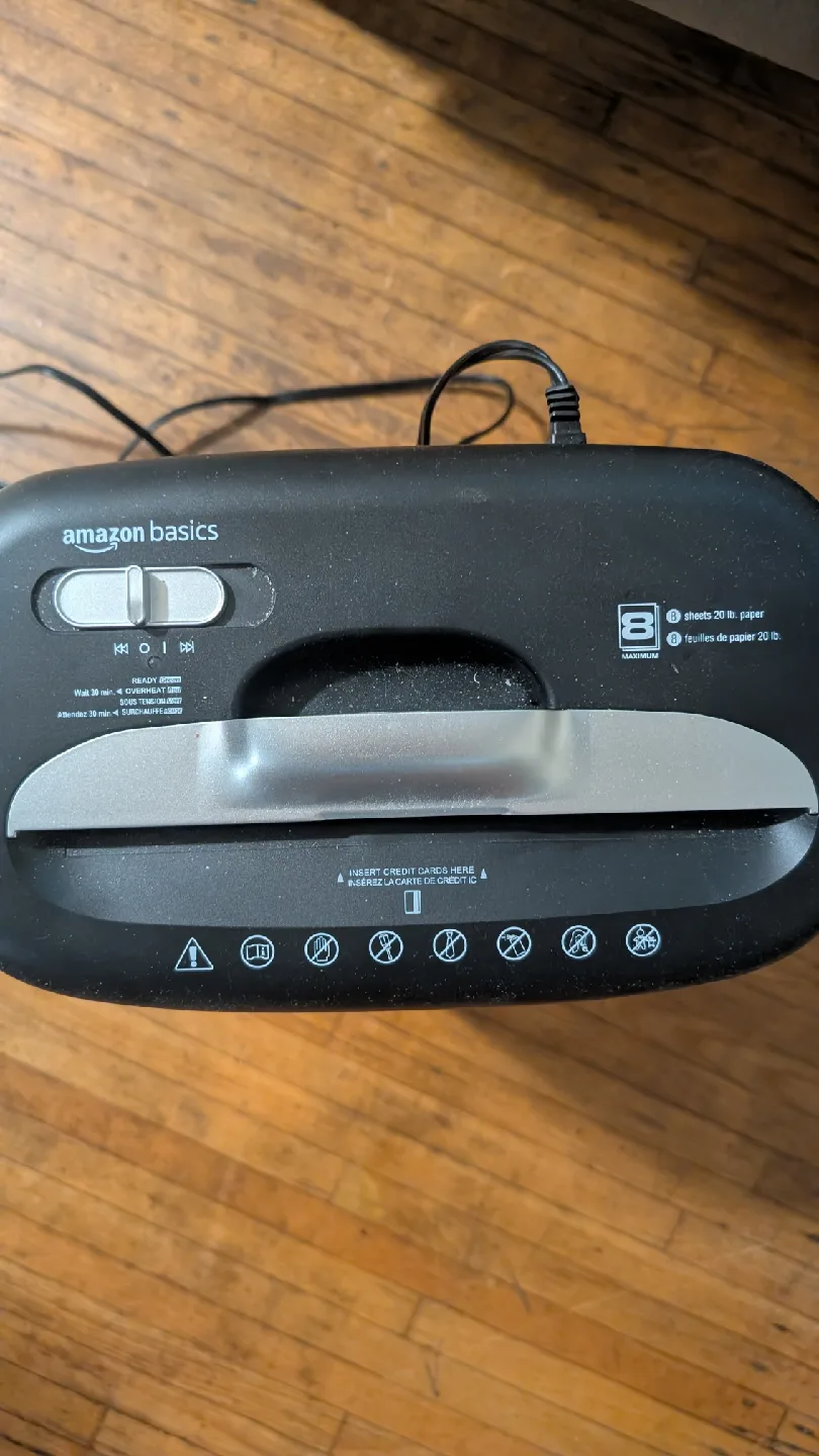 Amazon Basics paper shredder image indicator(3)