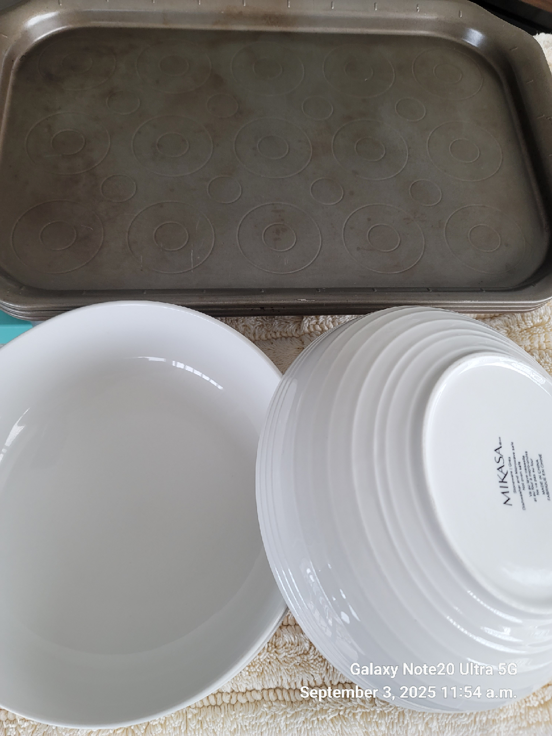 OBO-Bowls & Baking Sheets (Mikasa & Pyrex) - photo 2
