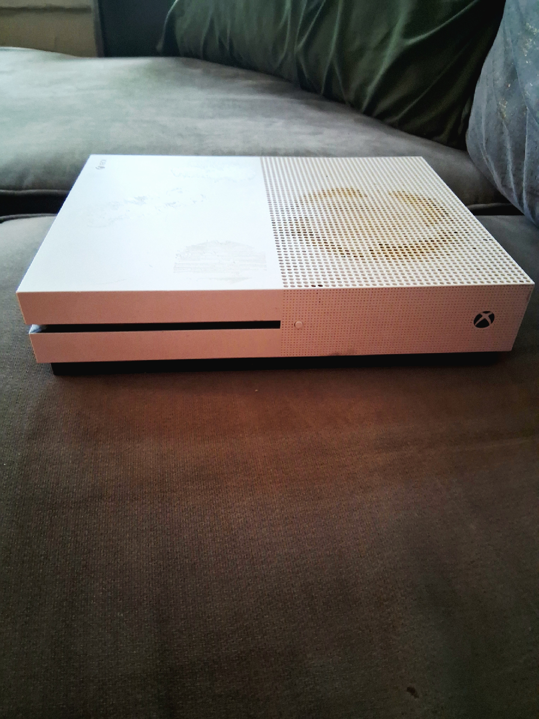Xbox One S - White