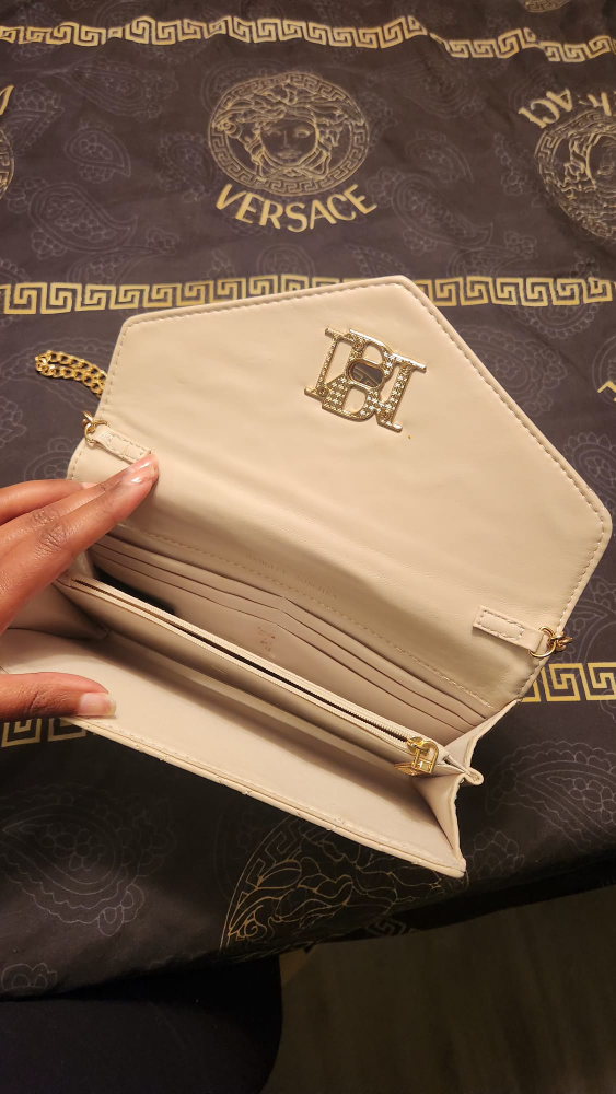 Vegan Leather Badgley Mischka Clutch - photo 3