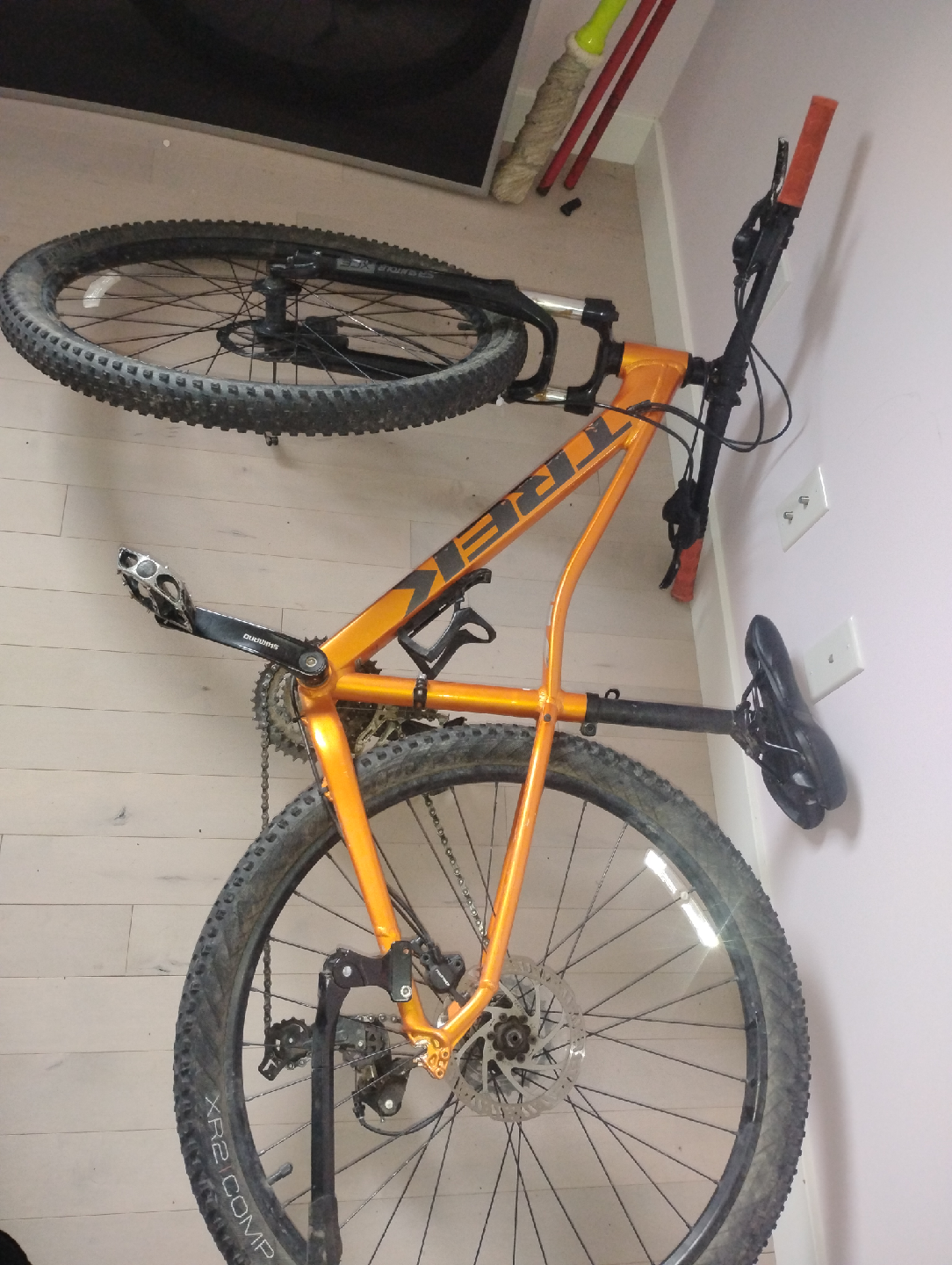 Trek Mountain Bike - Orange - photo 2