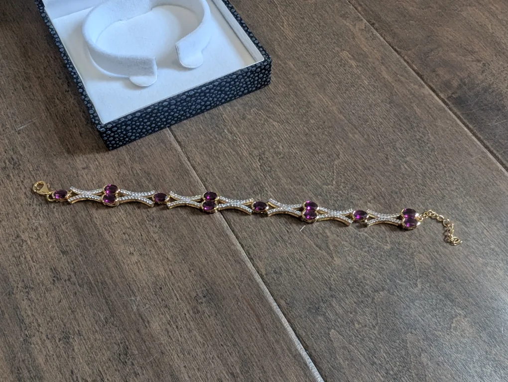Brand New Silver Garnet & Sapphire Bracelet For Sale image indicator(3)