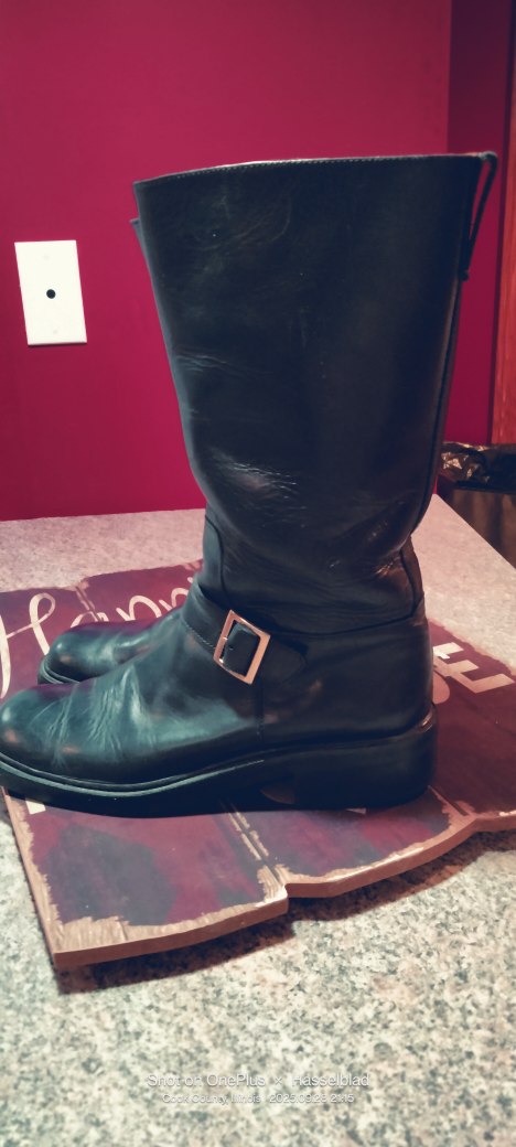 Gucci Black Leather  Boots Size 8.5 B