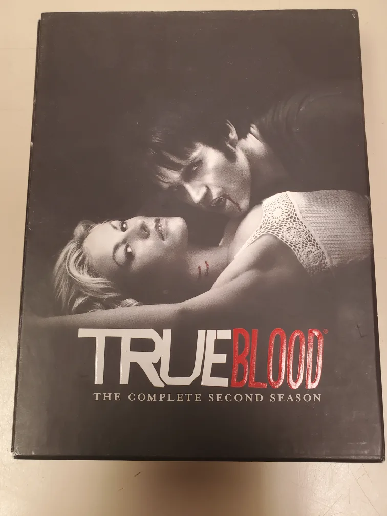 True Blood: The Complete Second Season DVD thumbnail