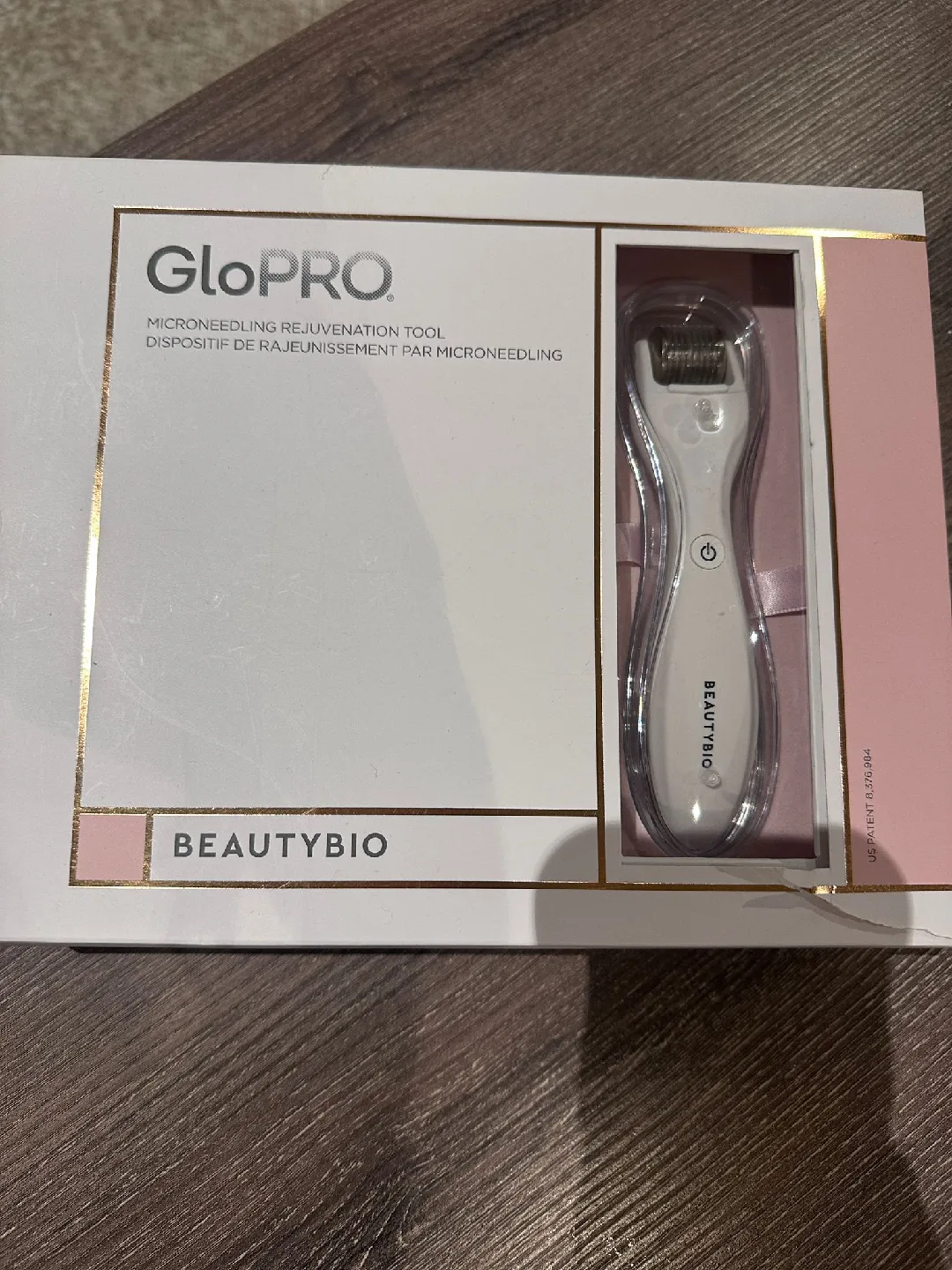 GloPRO MicroNeedling Rejuvenation Tool image indicator(2)