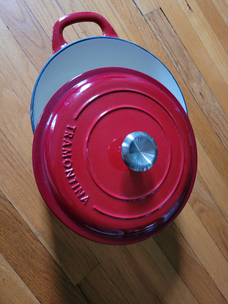 Tramontina Dutch Oven NEW