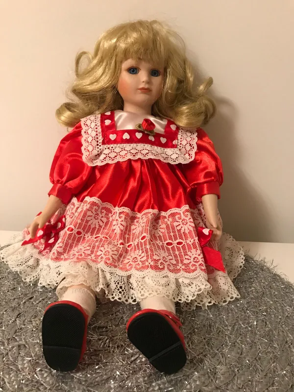 Porcelain Doll thumbnail