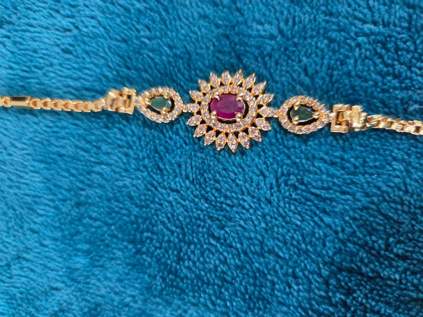 Gold-plated Chain with Ruby Pendant image indicator(2)
