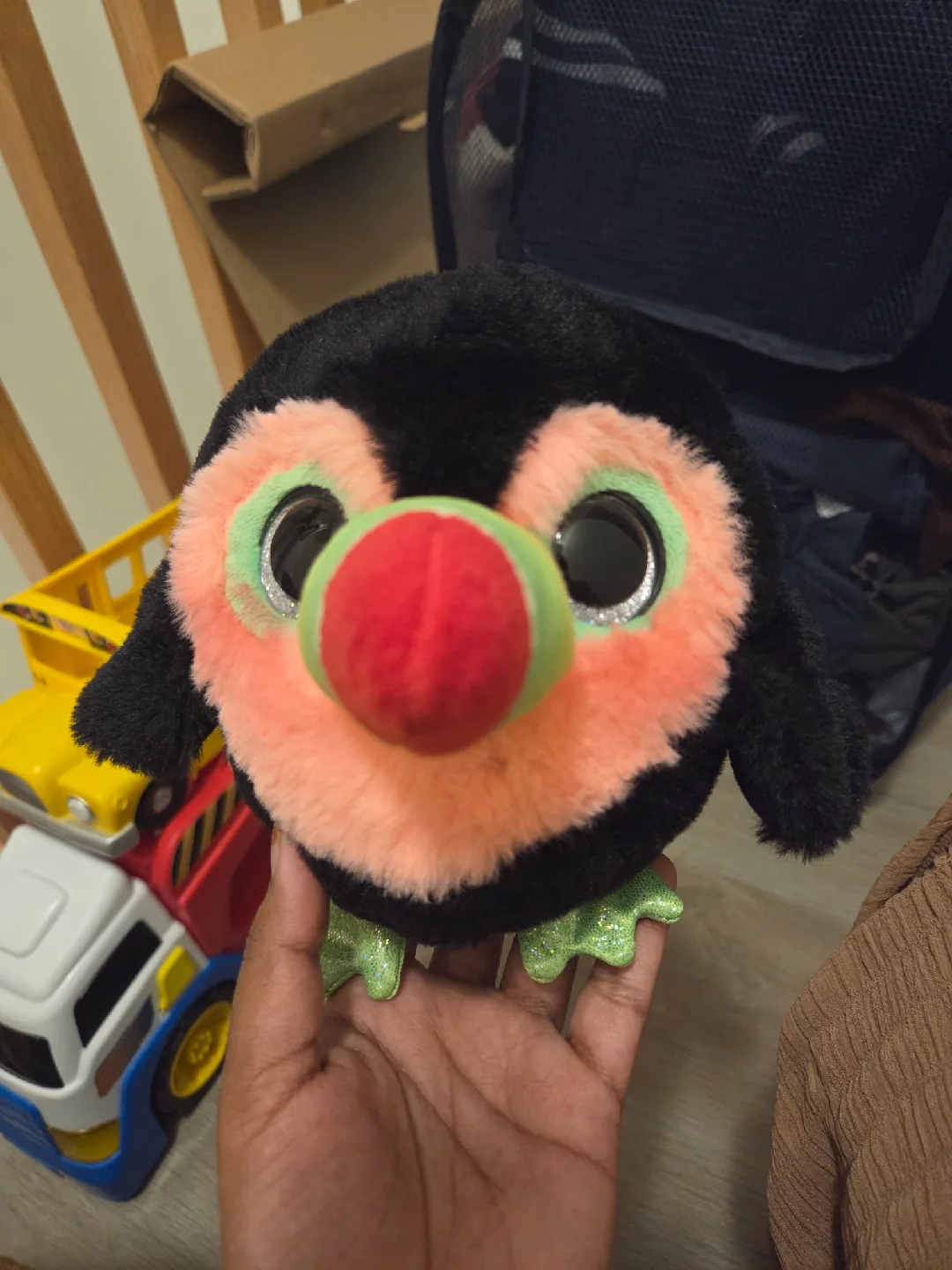 Pets Alive Chirpy Birds Toucan by ZURU image indicator(2)