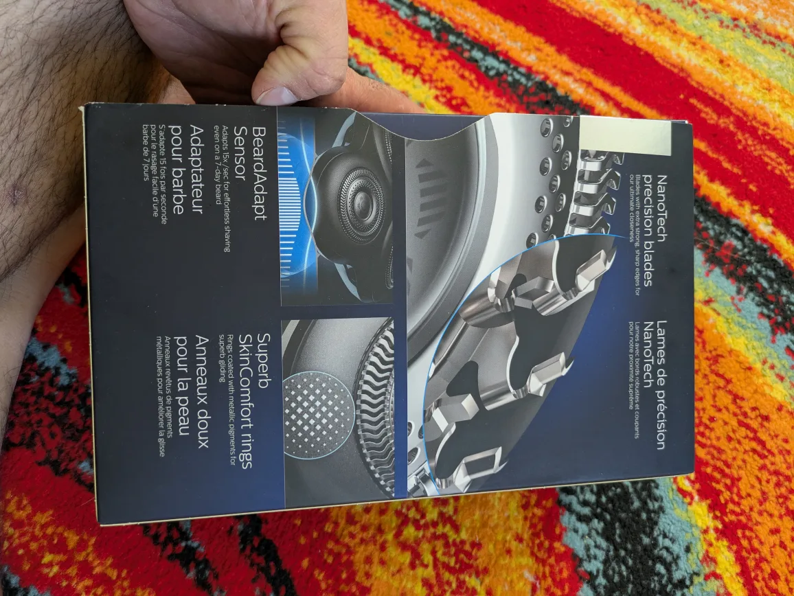 Philips S9000 Prestige Electric Shaver image indicator(2)