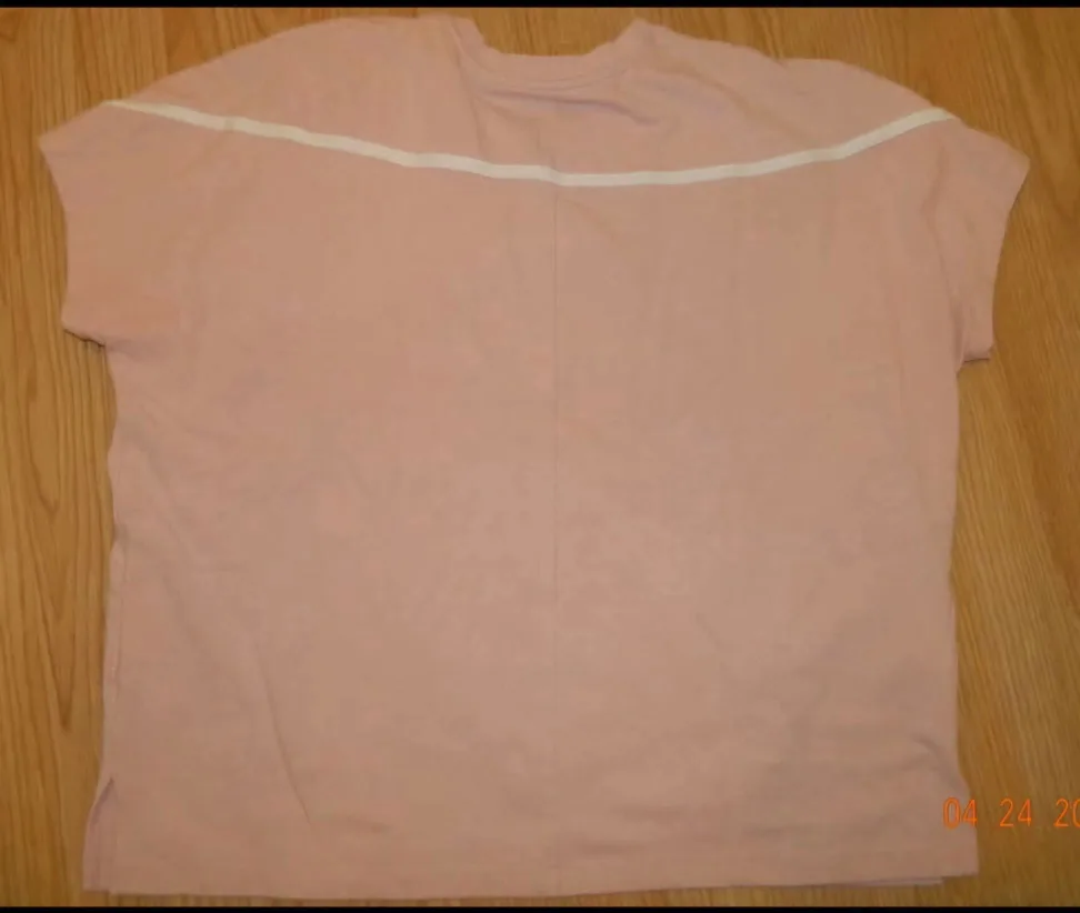 womens Under Armour Pink T-Shirt image indicator(2)