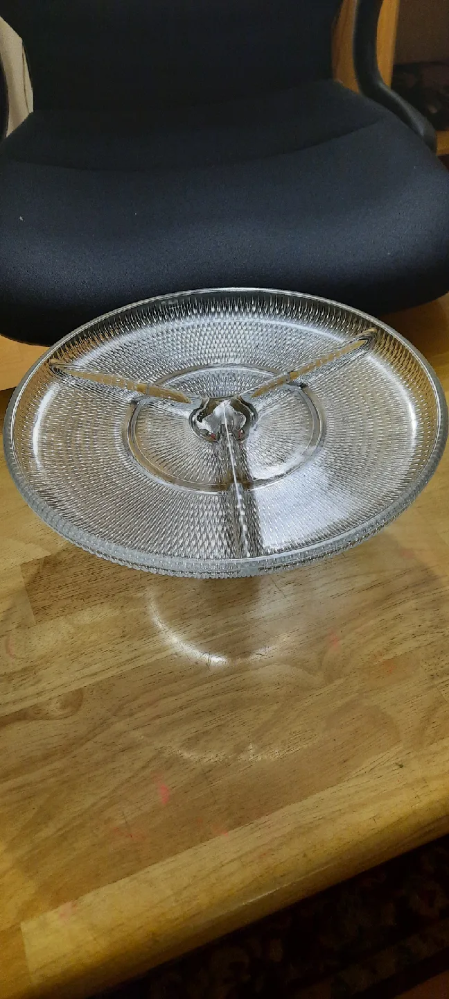 Glass Cake Stand thumbnail