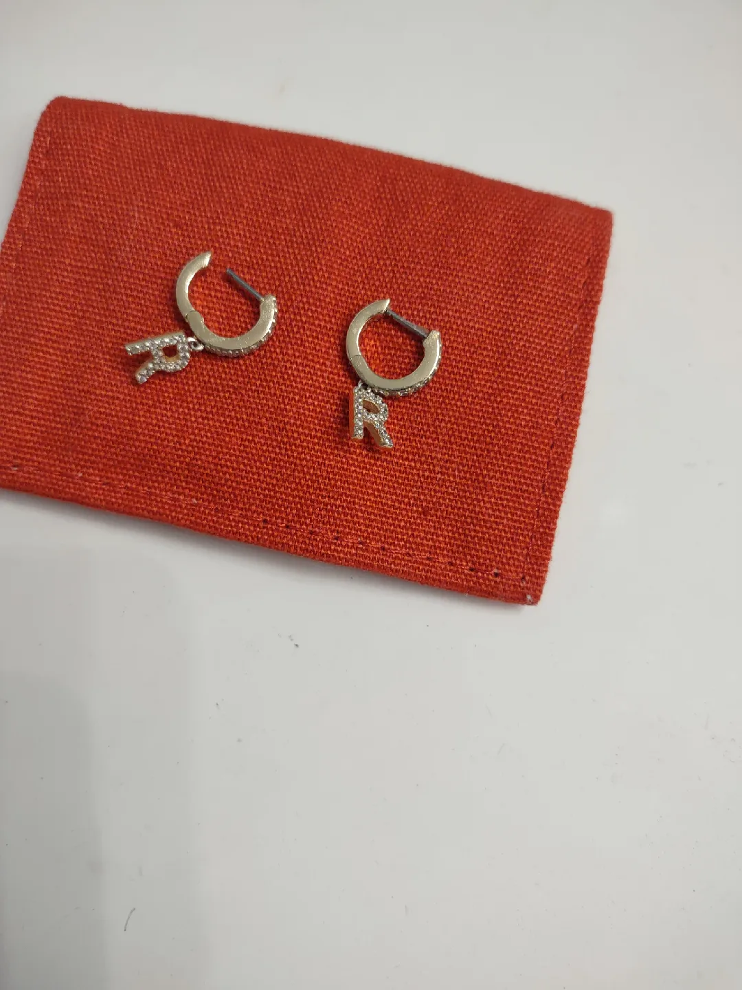 14 karat gold R Initial Earrings image indicator(2)