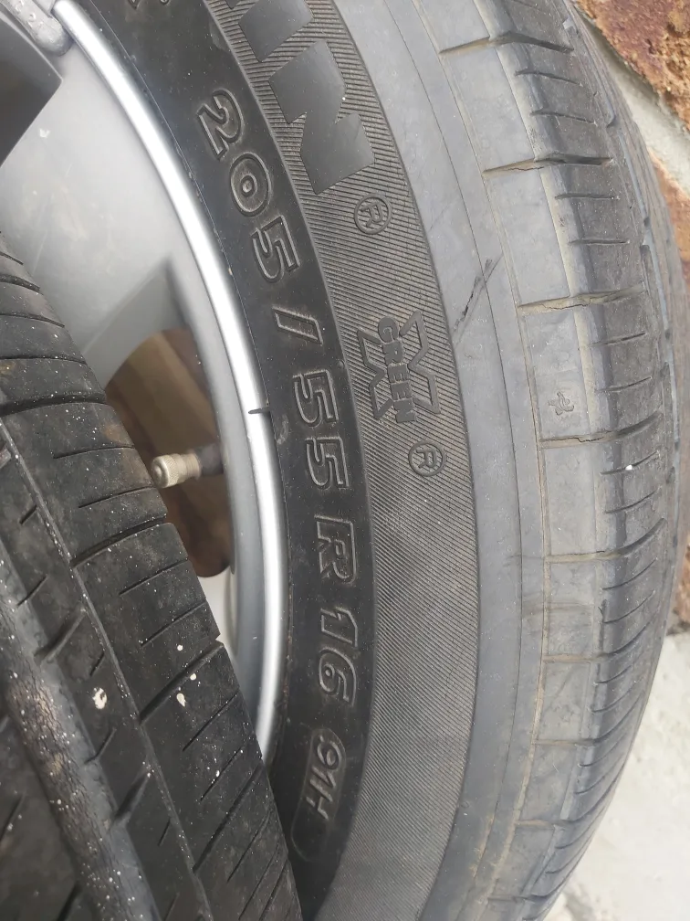 Michelin Energy MXV4 Plus 205/55R16 Tires image indicator(7)
