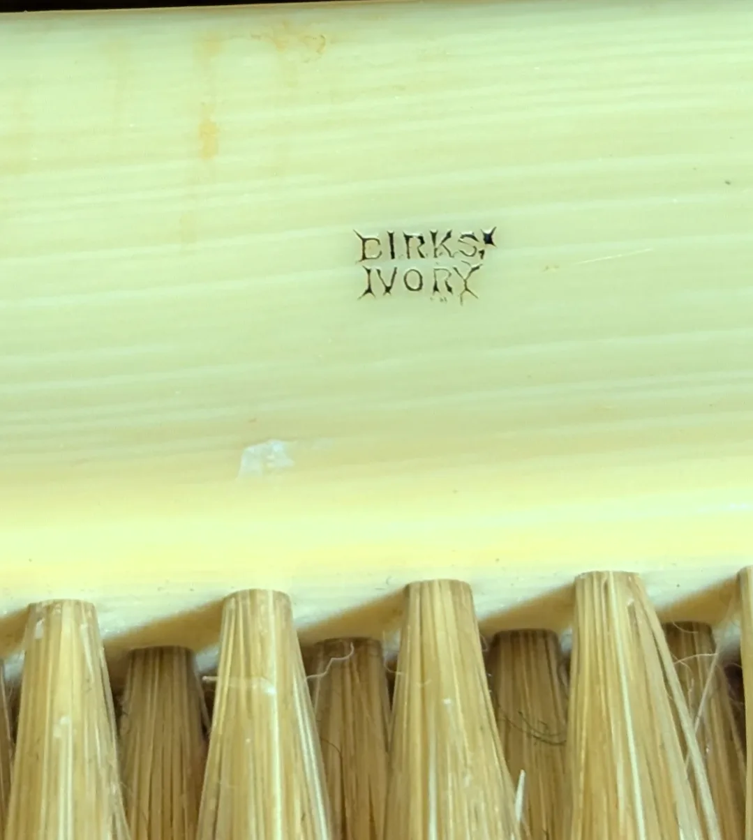 Vintage French ivory - Brushes, Mirrors, and More! 2 Birks image indicator(8)