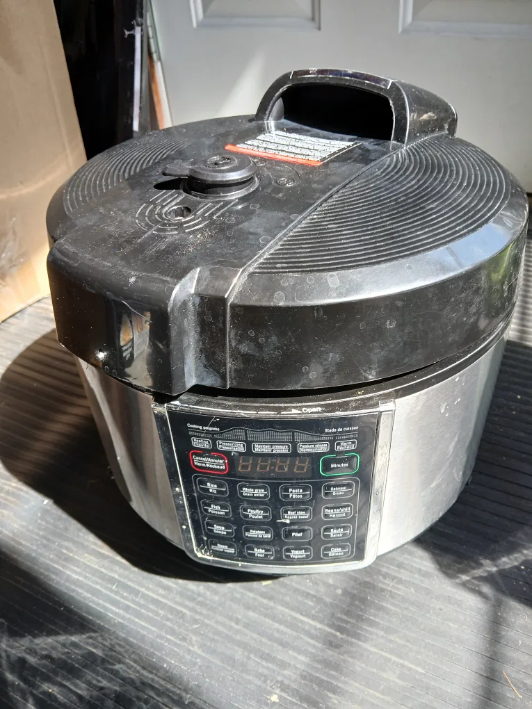 AS IS Starfrit Multi Cooker thumbnail
