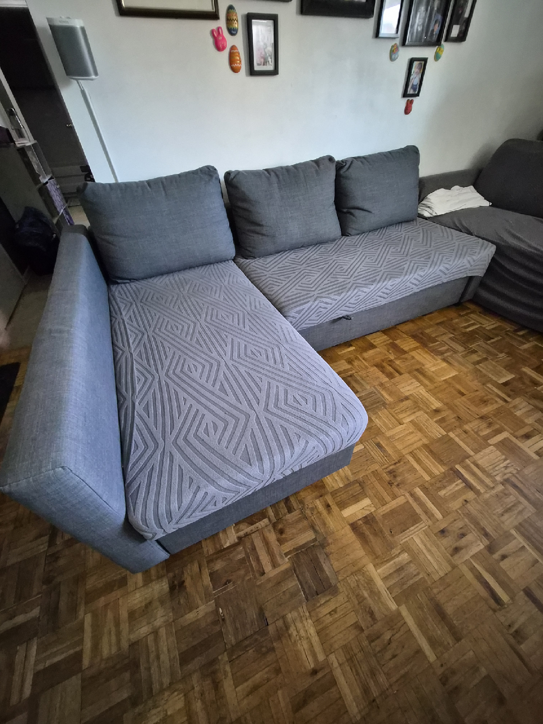 ikea Frihiten couch