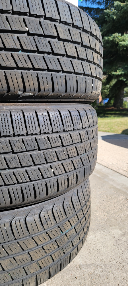 3 Tires 205/50 R17 - photo 3