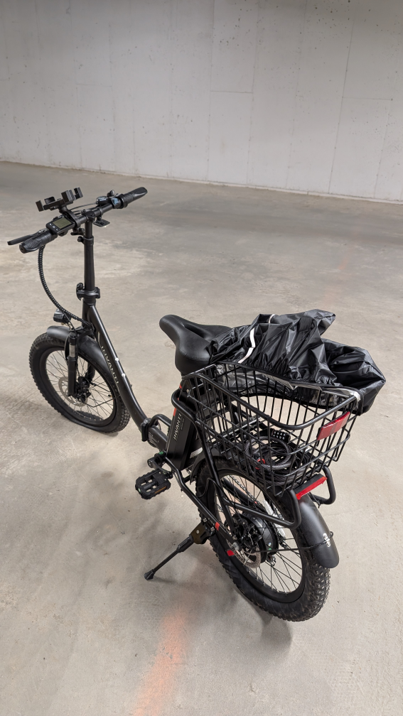 Like New INVANTI Folding Fat Tire E-Bike - Only 8 Miles! - photo 2