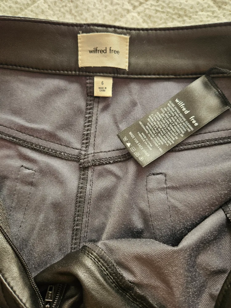 Wilfred  Leather Pants - Size 6 image indicator(2)