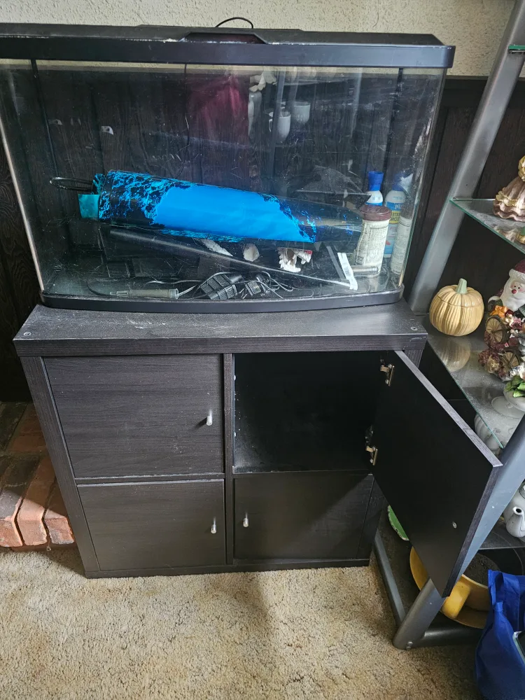 IKEA cabinets have 2 image indicator(7)