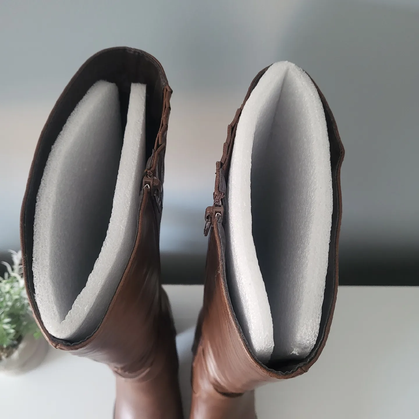 Pristine Taxi Leather Boots!✨️ image indicator(5)