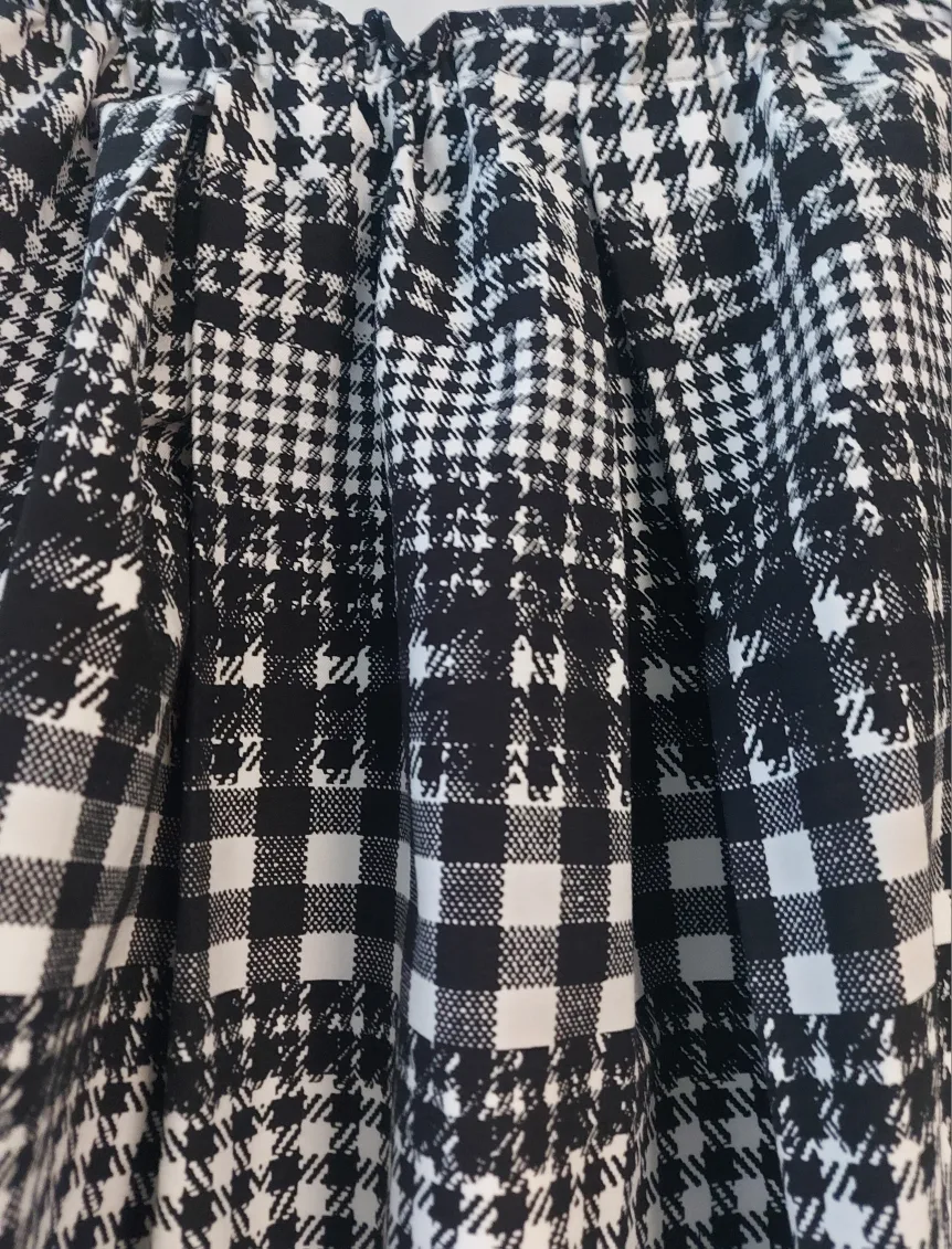 Black & White Plaid Fall Skirt Solid image indicator(2)