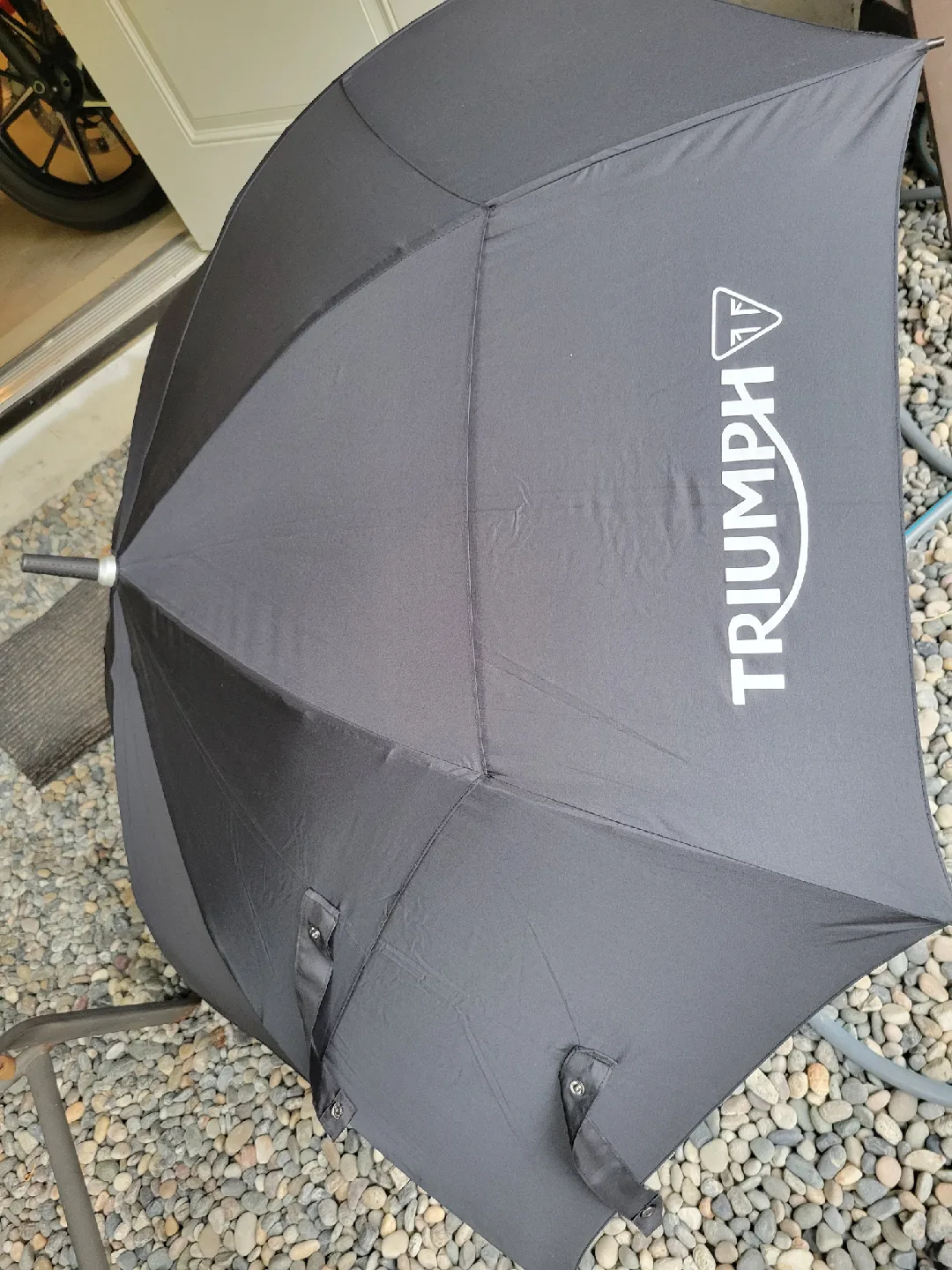 Authentic Triumph Motorcycle Umbrella - Black image indicator(2)