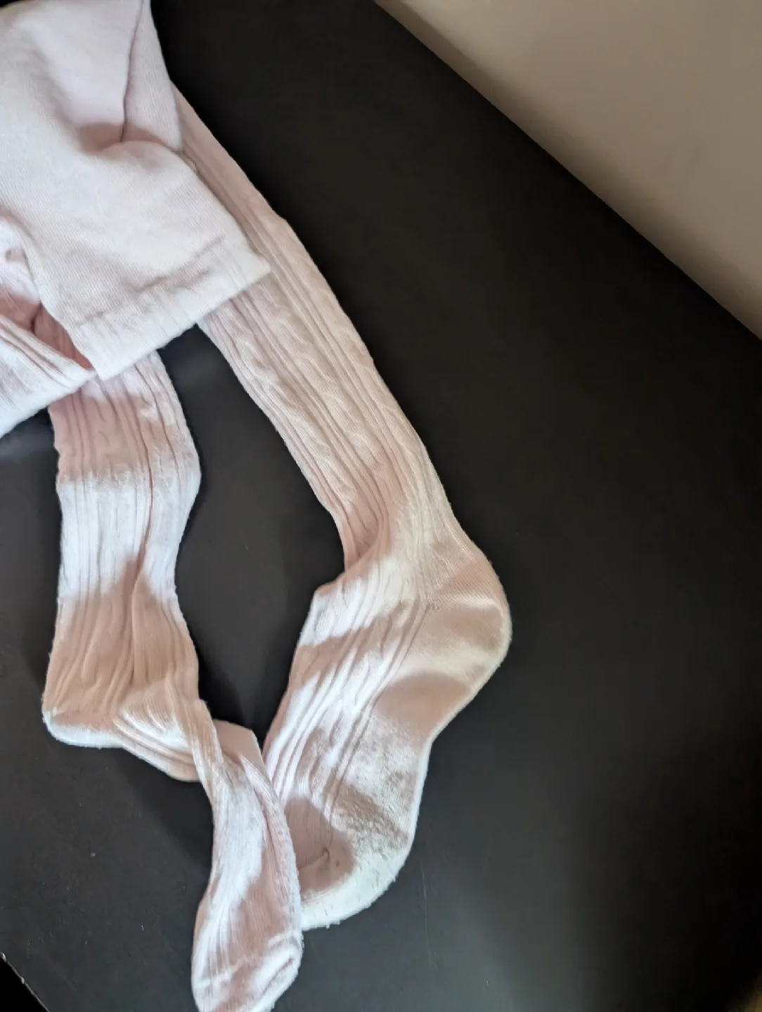 Girls Pink Tights for 5 -8 year old 🥕 image indicator(2)