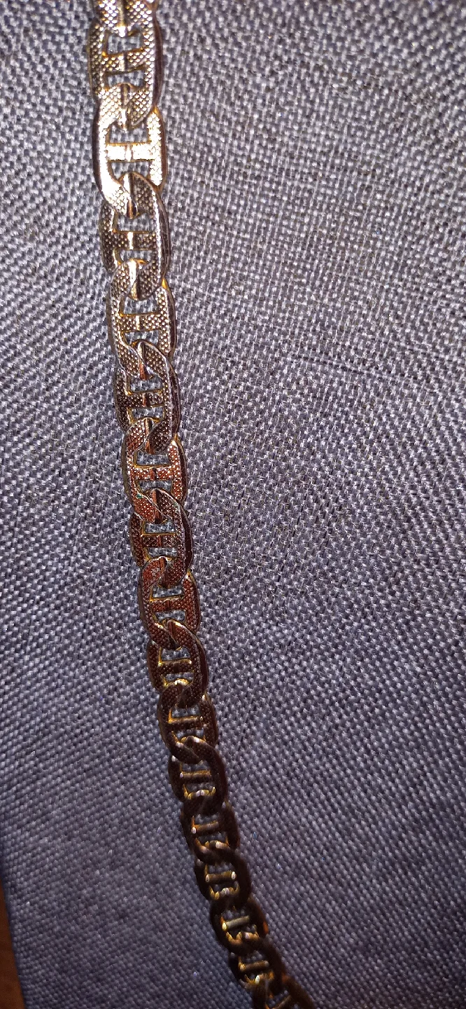 Gold link Chain Necklace, 24 inches image indicator(2)