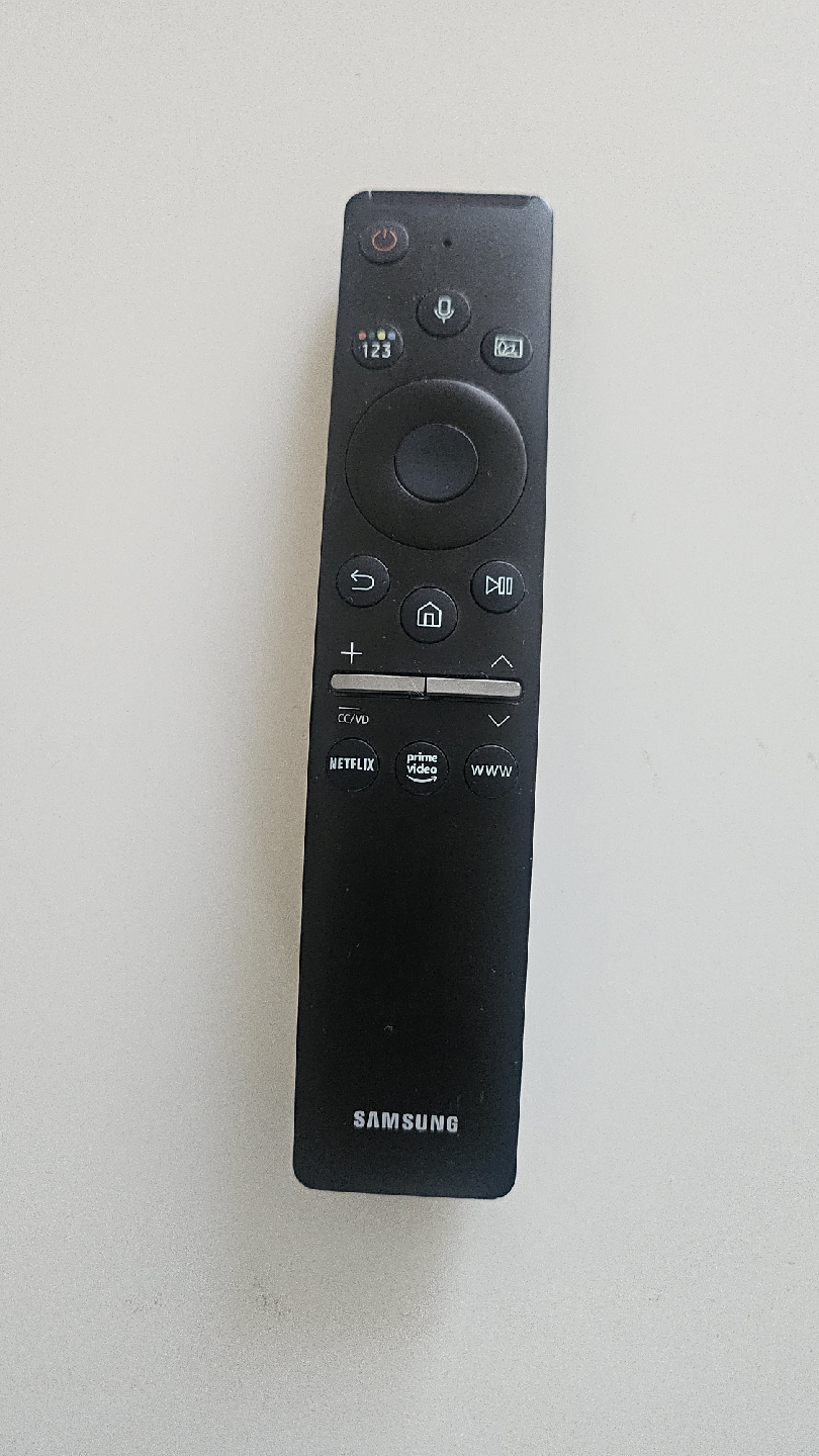 Samsung 27" Smart Monitor with integrated speakers - photo 4