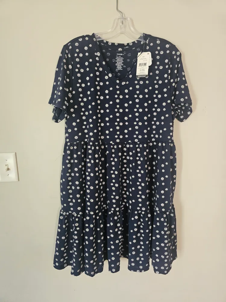 Navy Floral Tiered T-Shirt Dress - L/G thumbnail