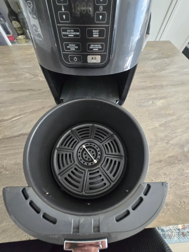 Ninja Air Fryer - Good Condition! image indicator(2)