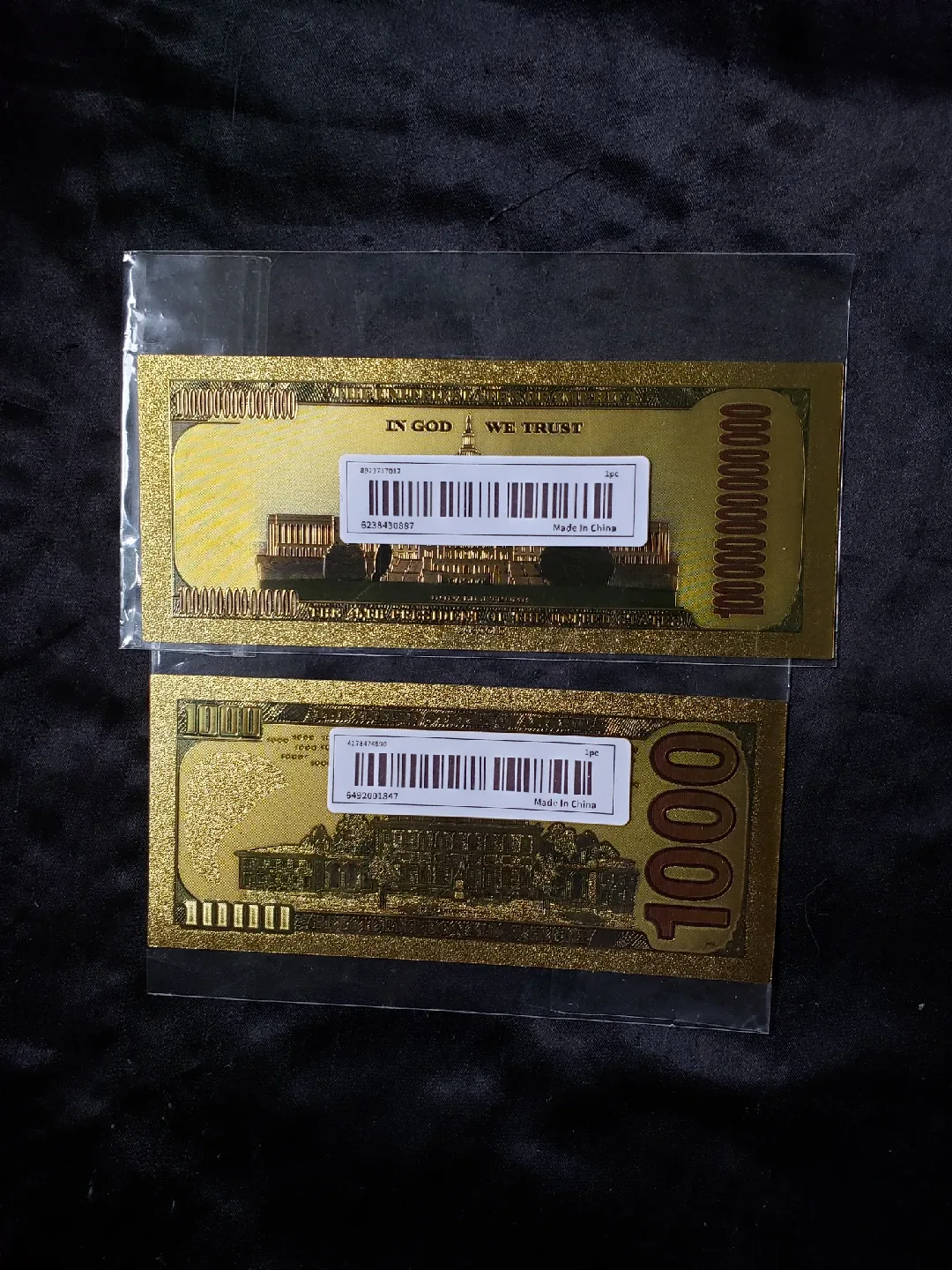 TRUMP, MELANIA n DONALD Novelty Bank NOTES! image indicator(2)