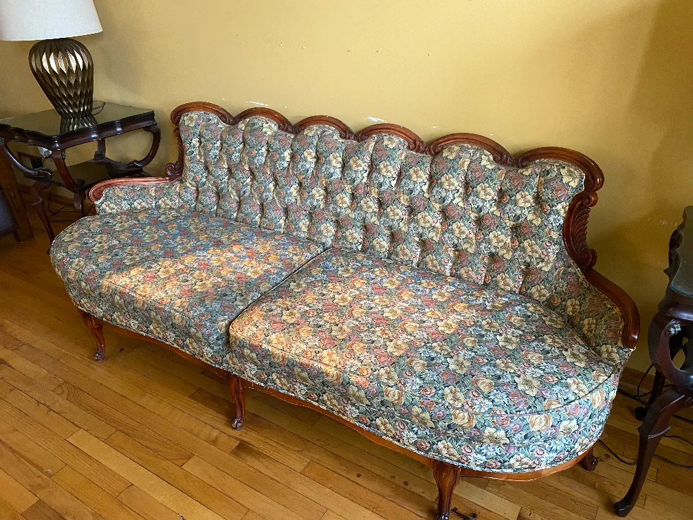 Antique Couch and Chairs image indicator(5)
