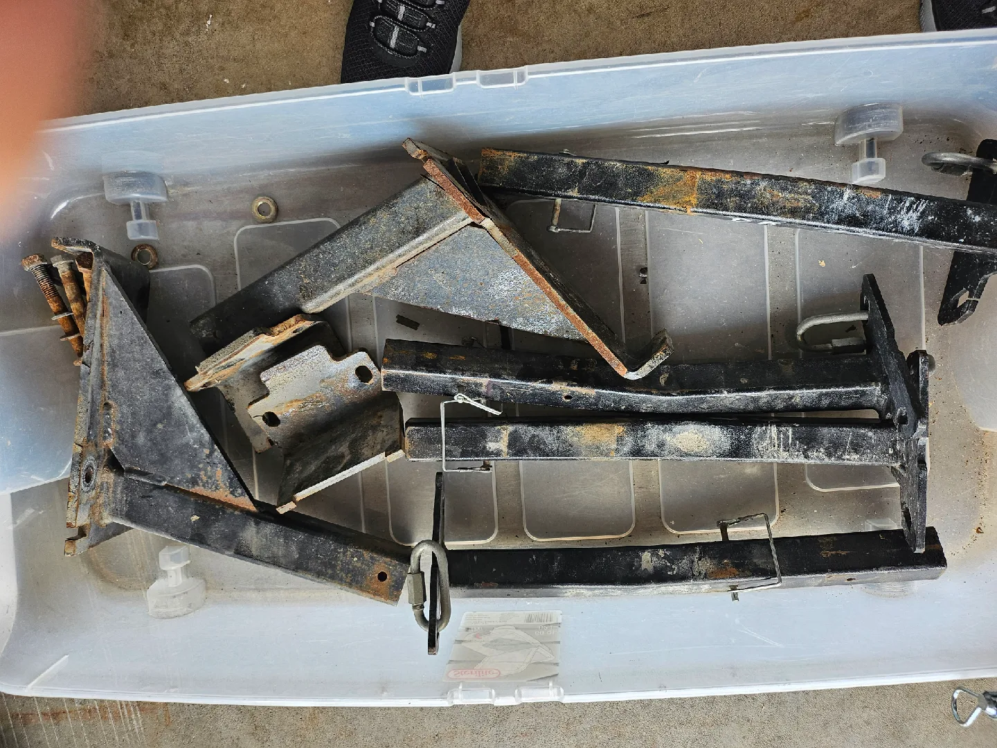 Torklift brackets for Dodge ram 250 extended  cab image indicator(2)