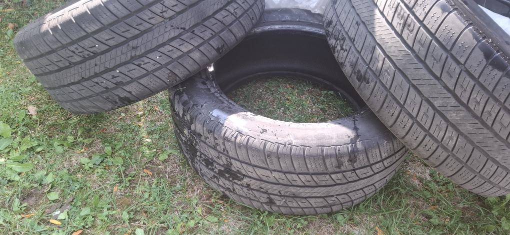 Used 255/55R18 105H Tires - Set of 3